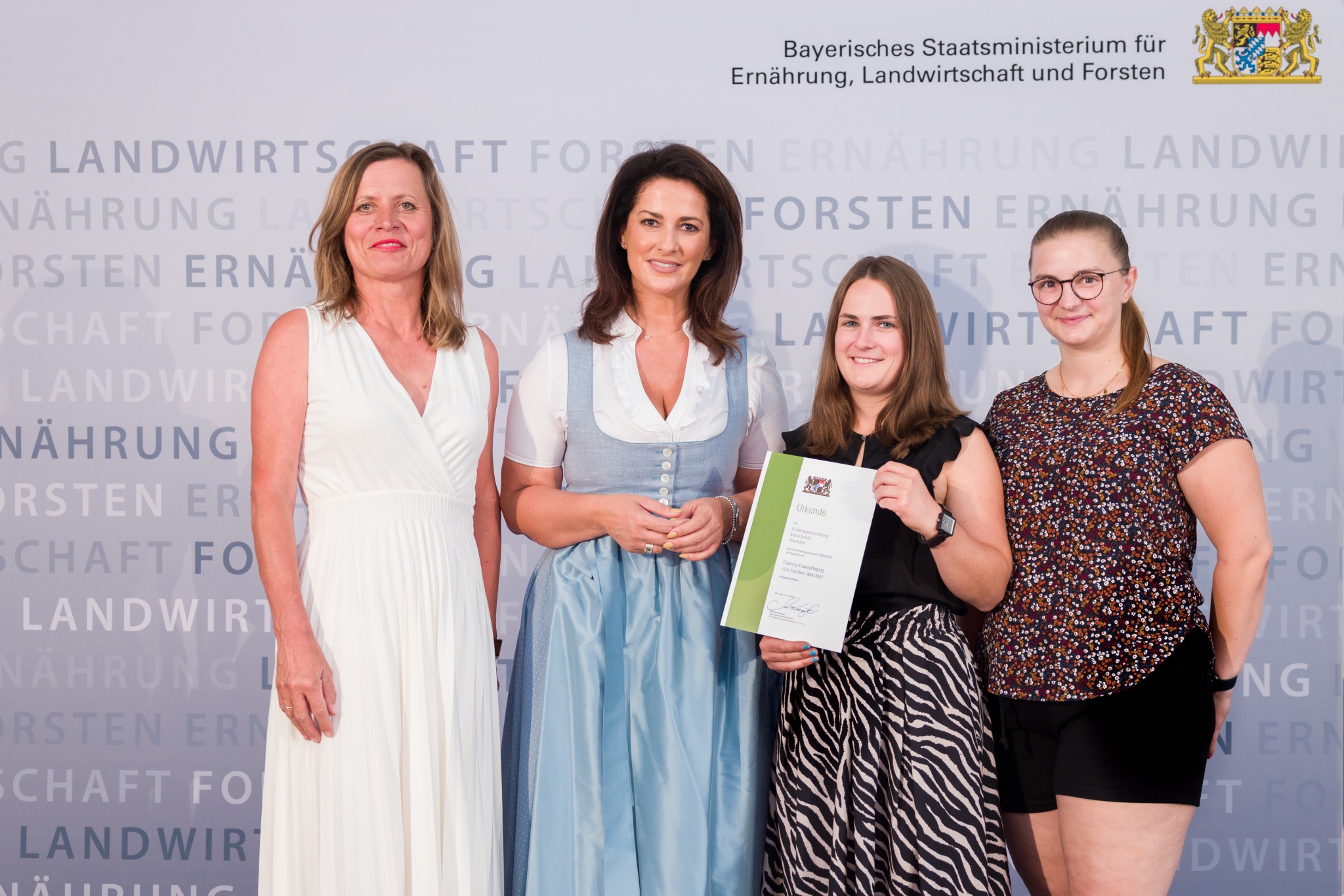 Zertifikat Übergabe | Kindertagesstätte Maria Schutz